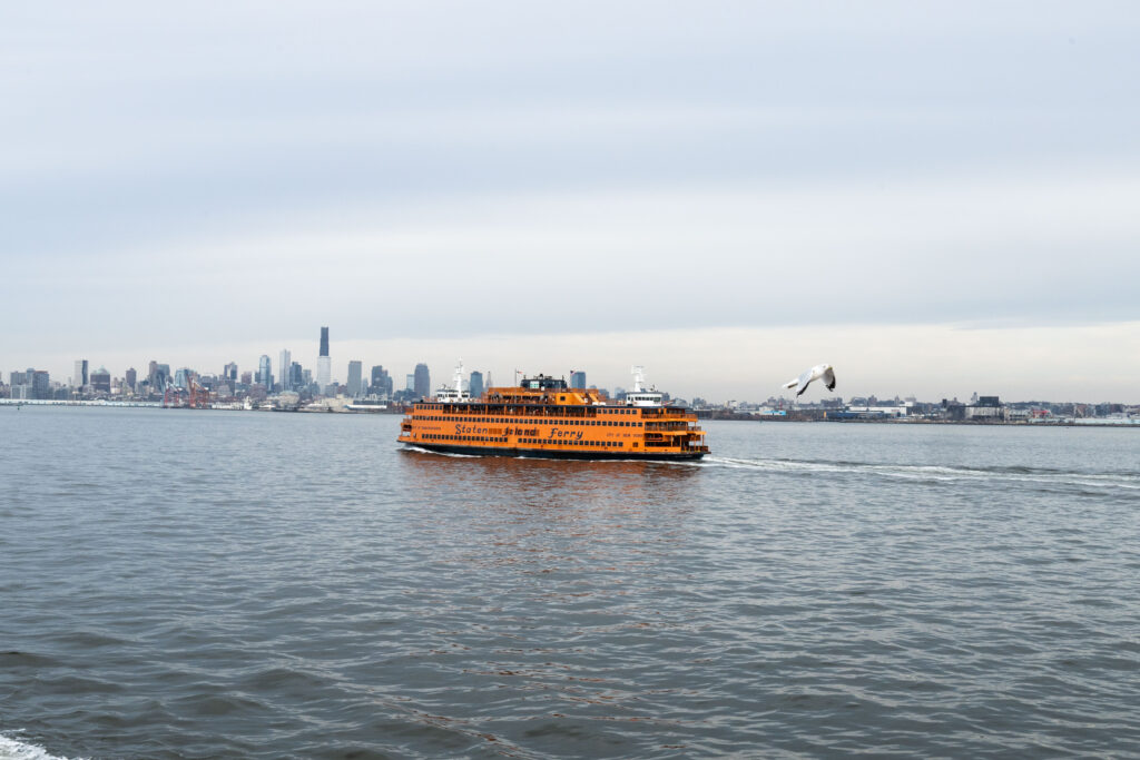 guide to take the nyc free ferry